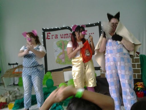 Teatro-dona-Baratinha-quer-se-casar-6.jpg